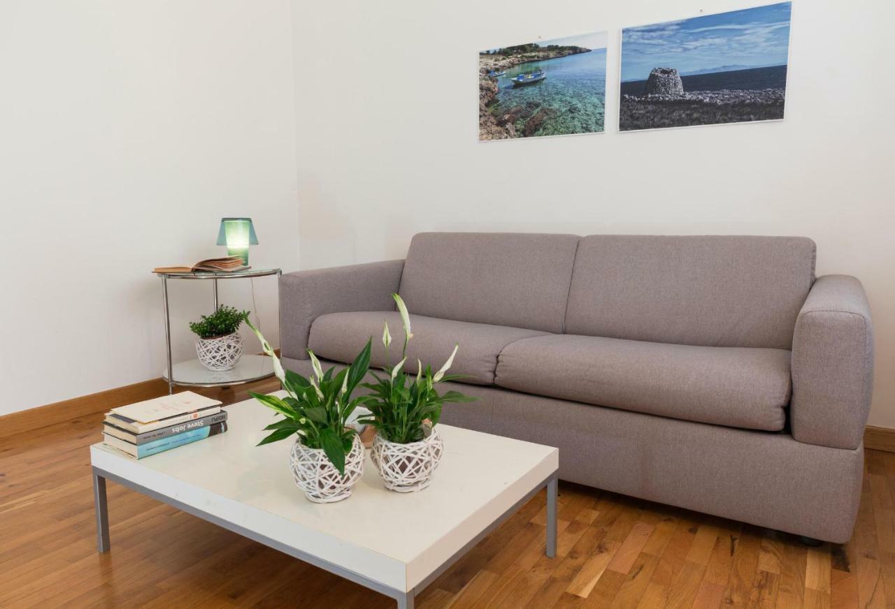 La Casa Di Abbi Apartment เลชเช ภายนอก รูปภาพ