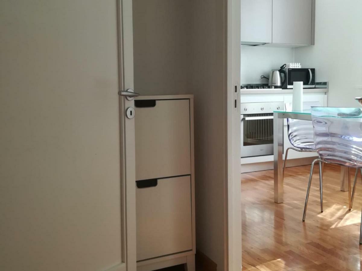 La Casa Di Abbi Apartment เลชเช ภายนอก รูปภาพ